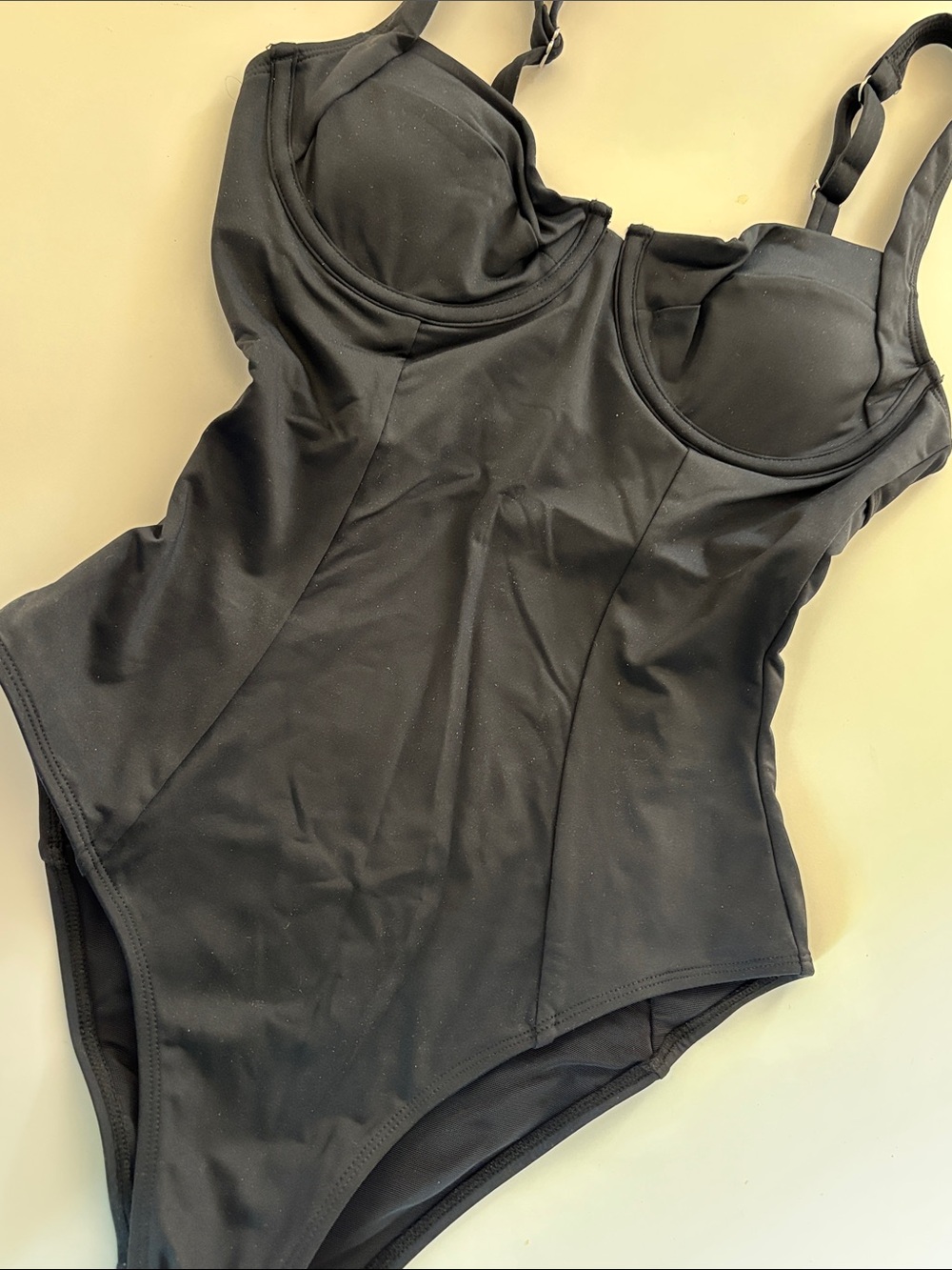 Cupshe black Underwire One-Piece Swimsuit
